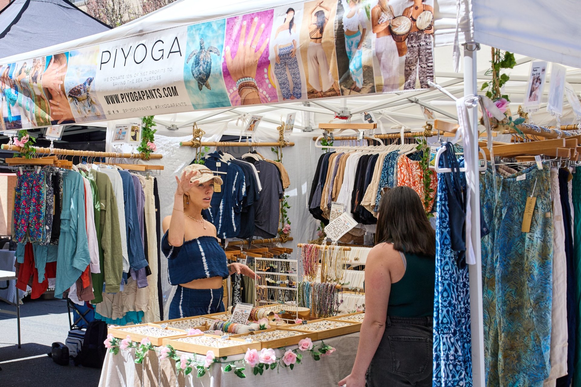 downtown san diego gaslamp quarter sunday gaslamp artisan market