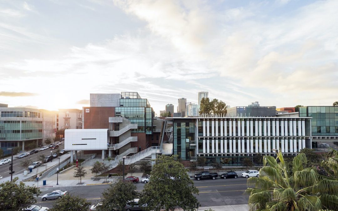 Roesling Nakamura Terada Architects Inc.