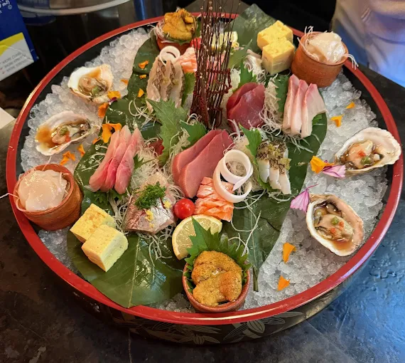 NOIR Sushi & Sake Fusion Lounge